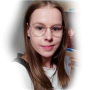 Nachhilfelehrerin für Kunst bei Zeichen und Malen